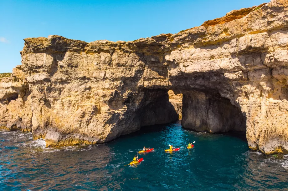 Comino-grotten