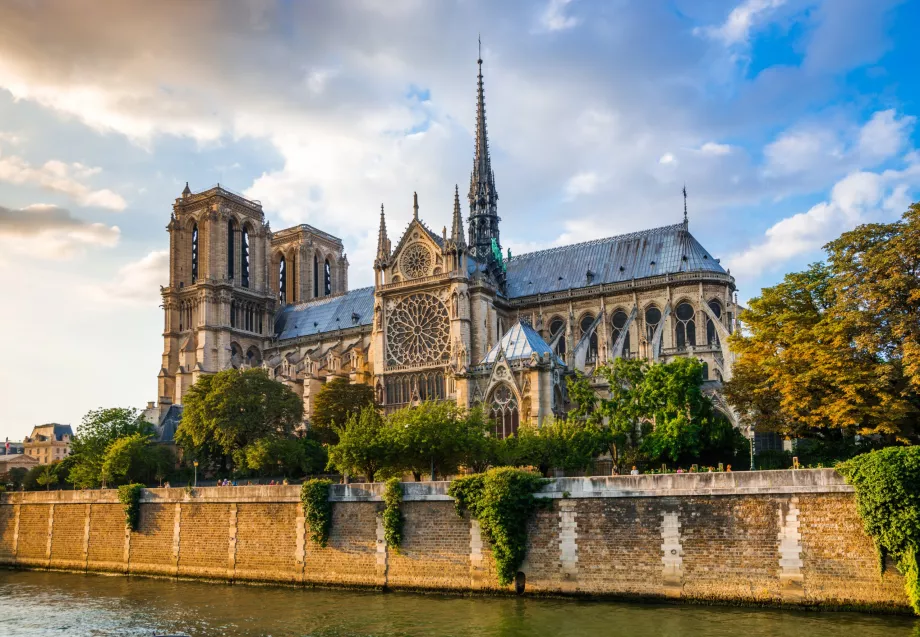 Den oprindelige form af Notre-Dame