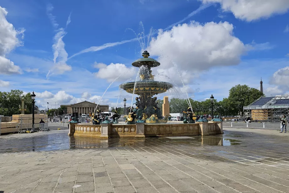 Springvand på Place de la Concorde