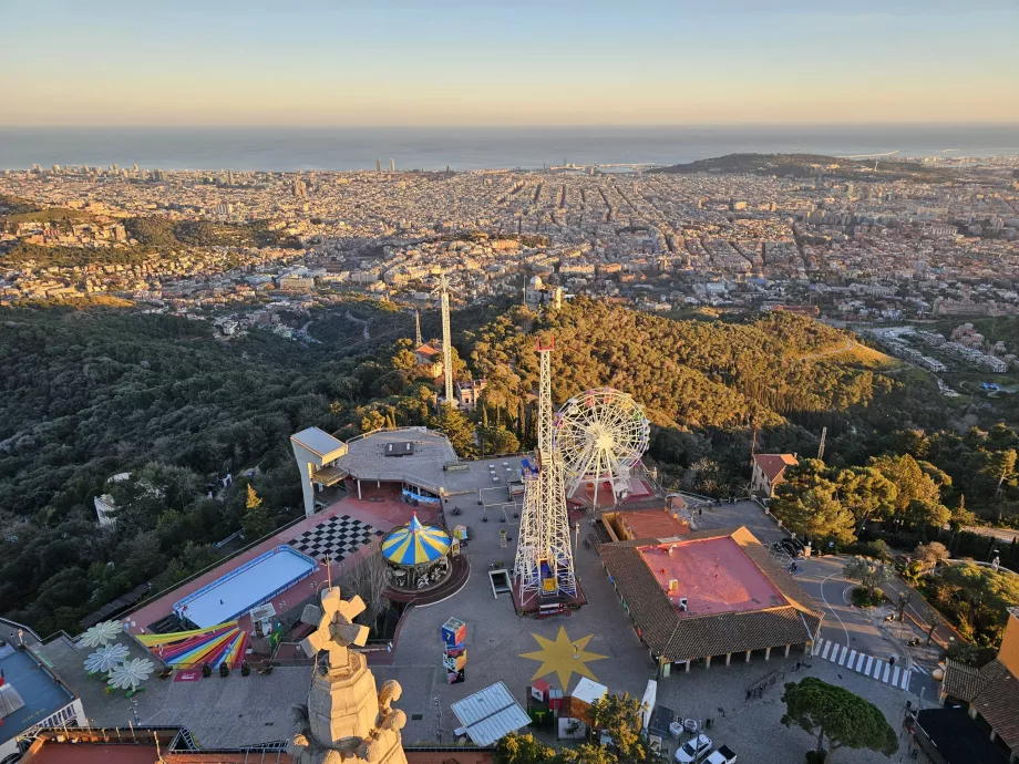 Udsigt fra Tibidabo-templets terrasse