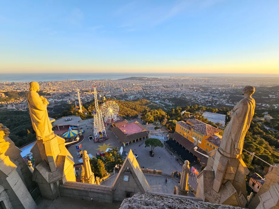 Udsigt fra Tibidabo-templets terrasse