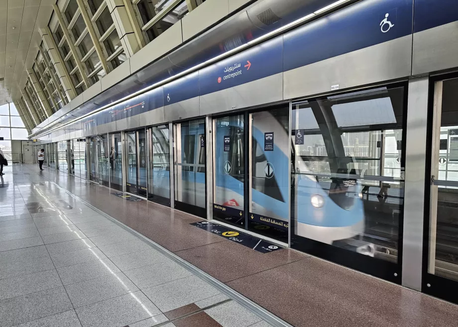 Dubais metro