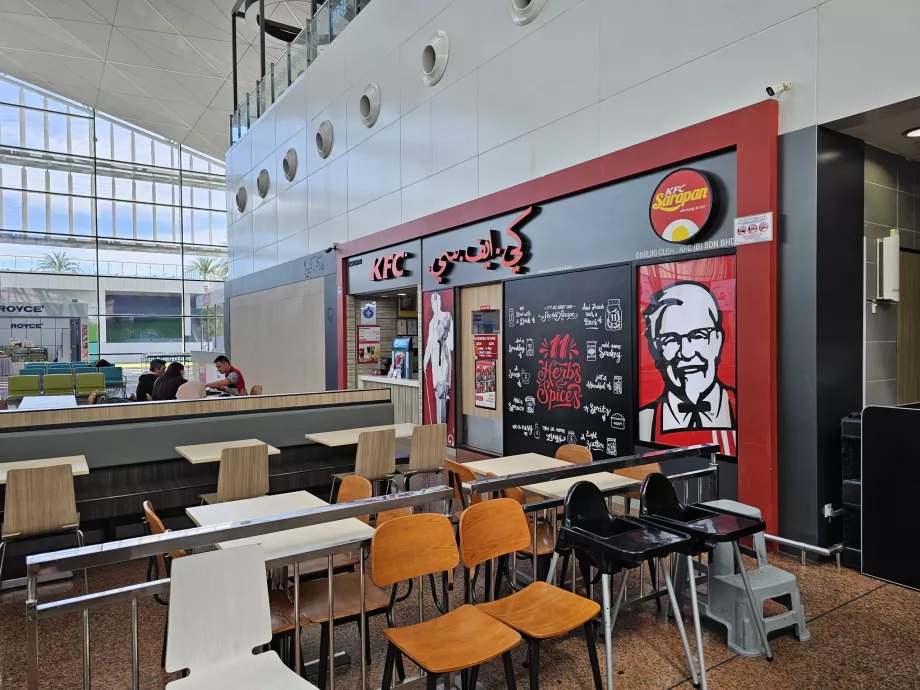 KFC, ankomsthal, offentligt område