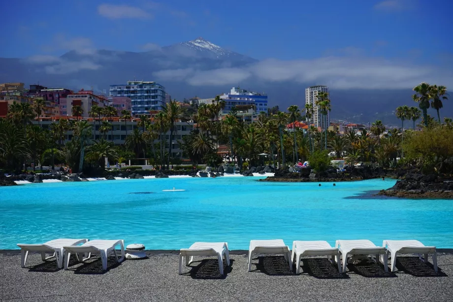 Swimmingpool i Puerto de la Cruz