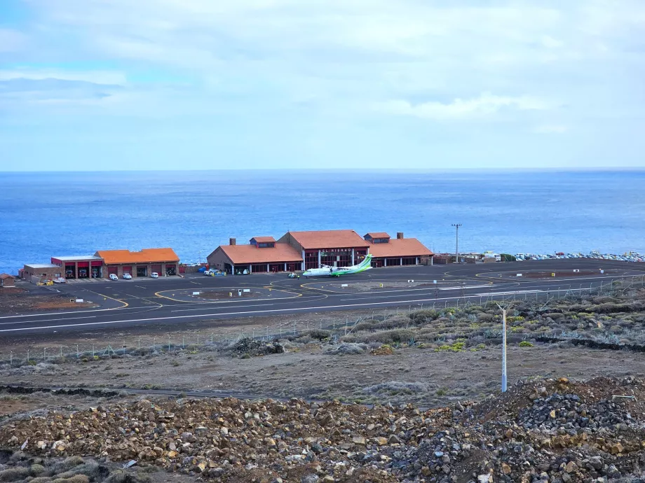 ankomst til lufthavnen El Hierro