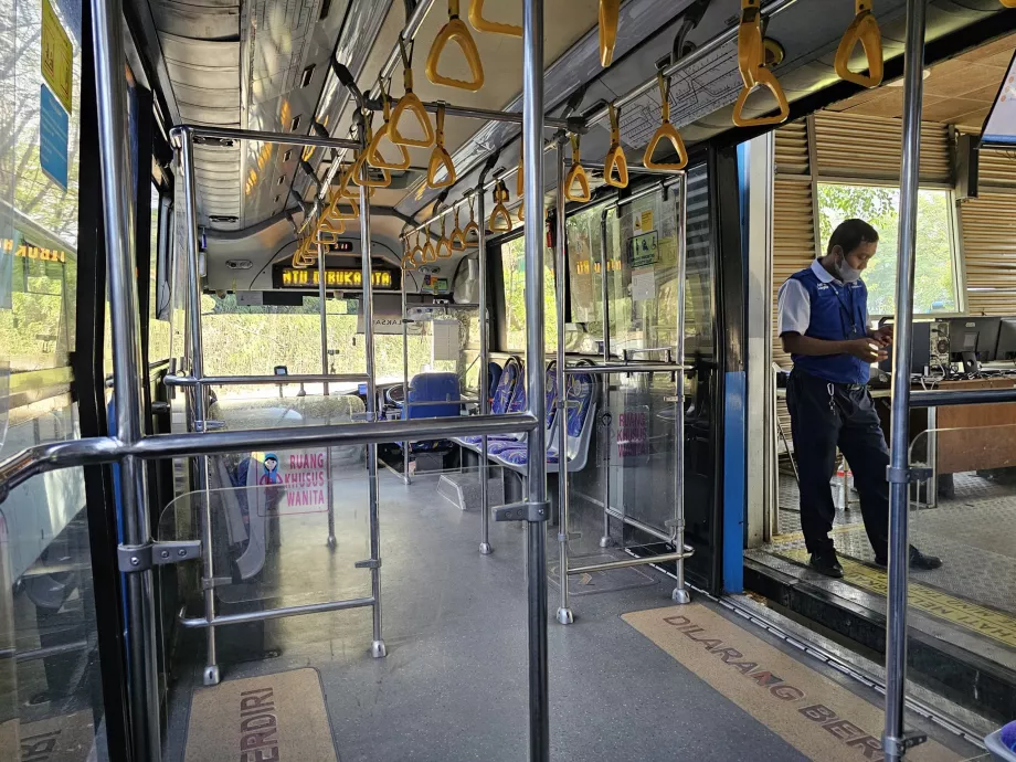 TransJakarta bus