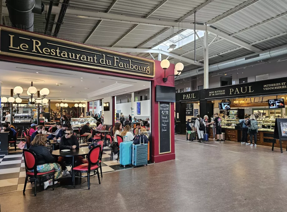 Forfriskninger, offentligt område, Terminal 2