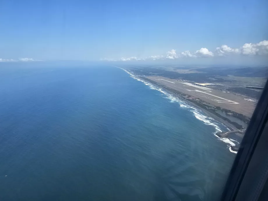 Yogyakarta lufthavn YIA set fra flyet