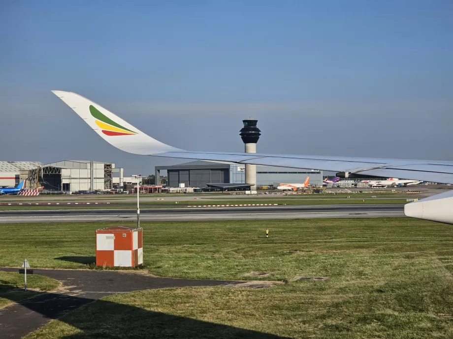 Ethiopian Airlines ved ankomsten til Manchester