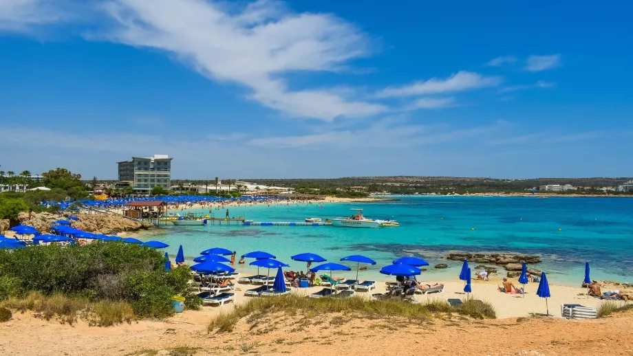 Makronissos strand