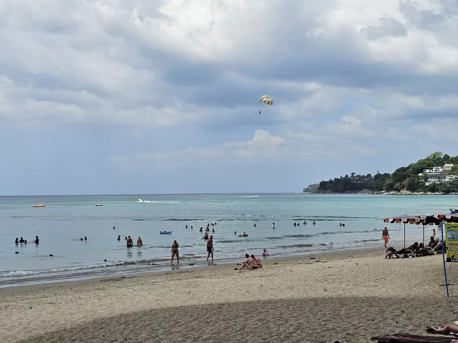 Parasailing, Kamala Beach