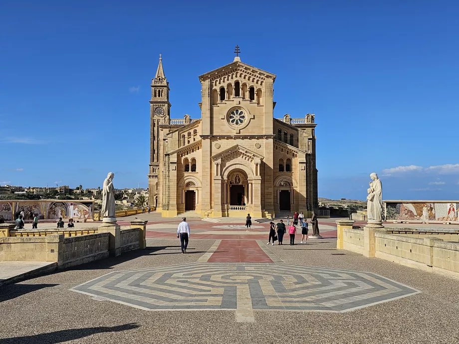 Basilikaen i Ta'Pinu