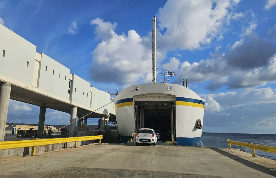 Entrance to the ferry Malta - Gozo