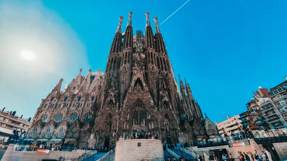 Facaden på Sagrada Família