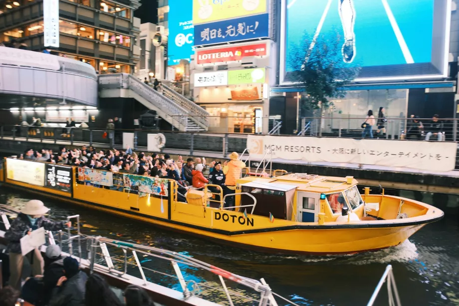 Krydstogt på Dotonbori-floden