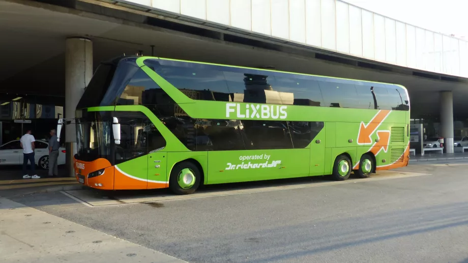 Flixbus i Wiens lufthavn